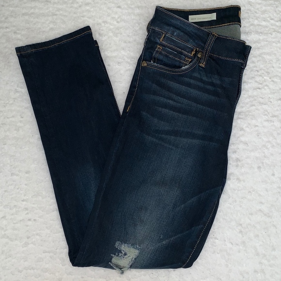 NWOT- Kut from the Kloth Reese Ankle Straight Leg! - Picture 3 of 6